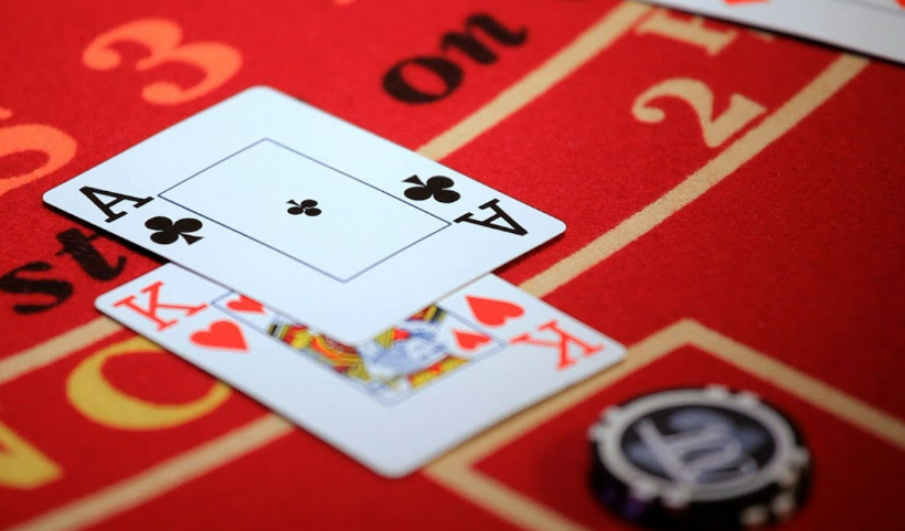 Strategy For Online Blackjack - Reducing The Casino Benefit